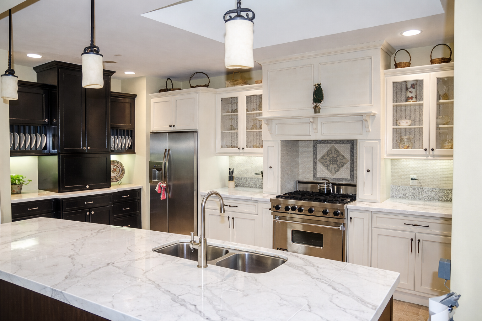 High-end custom kitchen remodel in Beverly Hills with premium cabinetry and appliances