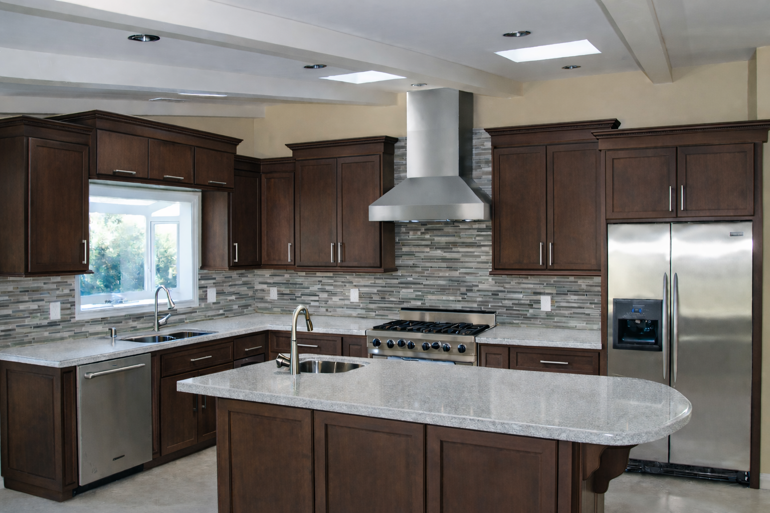 Luxury minimalist kitchens remodel in Brentwood, CA by Beverly Kitchens