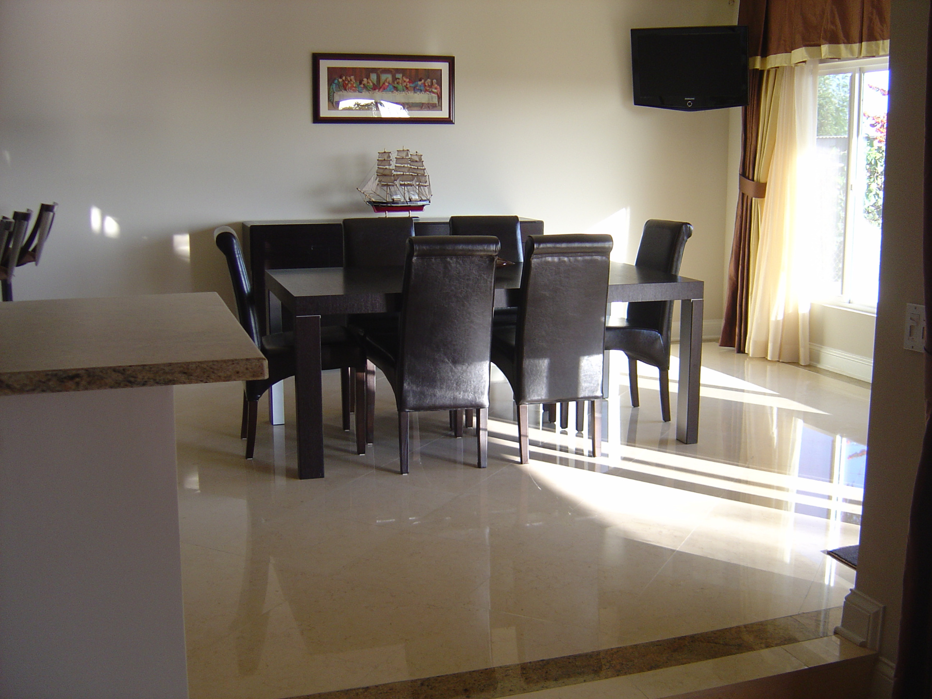 Simple Dining after luxury renovation in West Los Angeles, CA